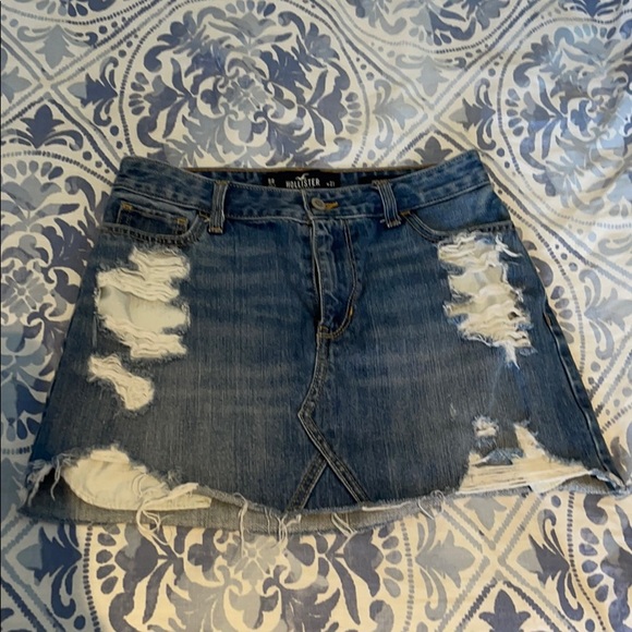 Ripped Jean Mini Skirt💕✨ - Picture 2 of 5